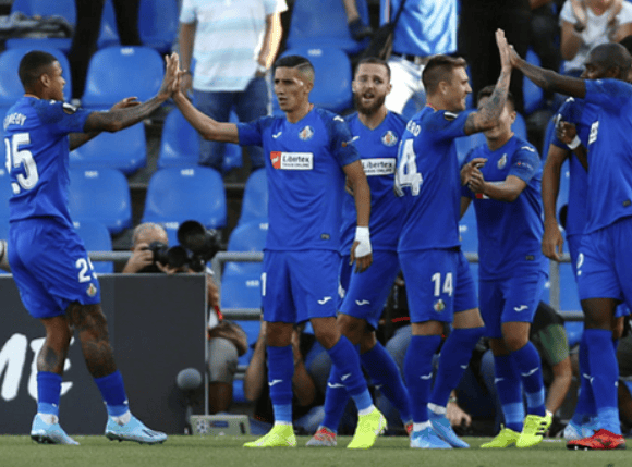 西甲焦点战：赫塔费VS埃尔切——攻防博弈下的胜负手与比分推演